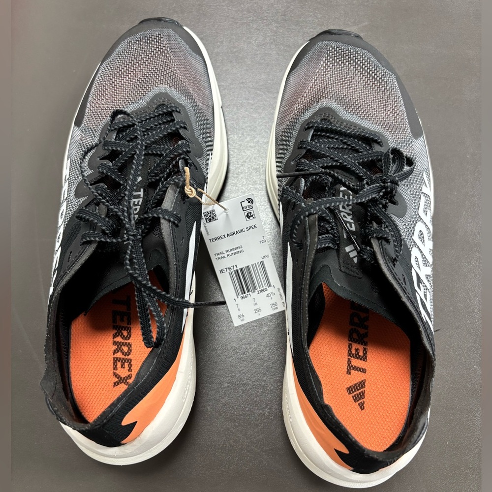 NWT Adidas Black and Orange Athletic Shoes with Breathable Mesh Terrex Size 8.5